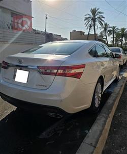 تويوتا أفالون
